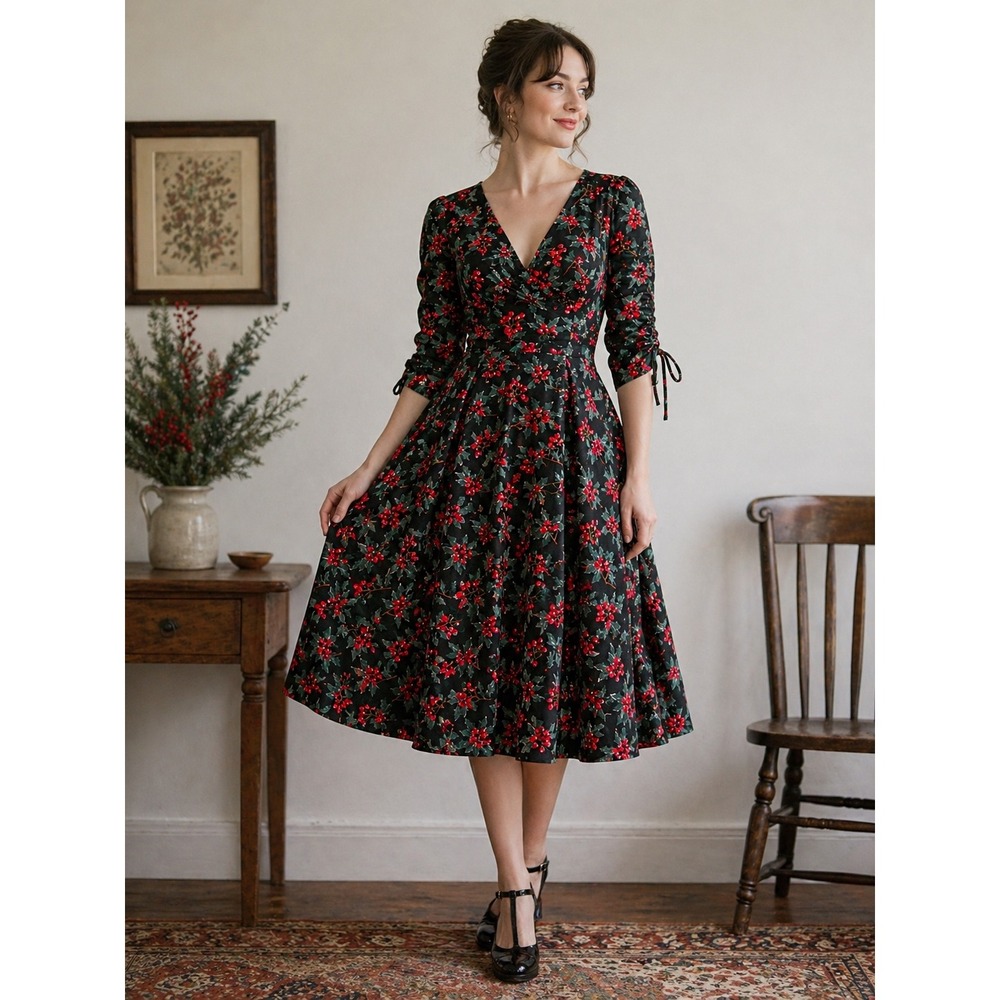 Collectif London Holly Berry Swing Dress Green Red Christmas Rockabilly US 12 XL